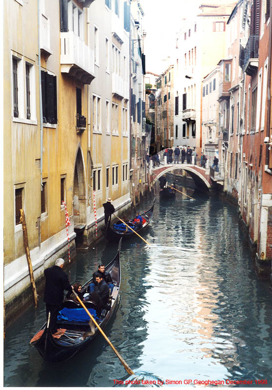 gondolas_narrow